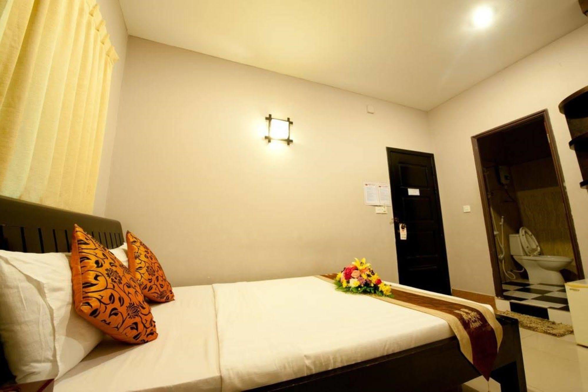 Wei Si Deng Hotel & Restaurant プノンペン エクステリア 写真