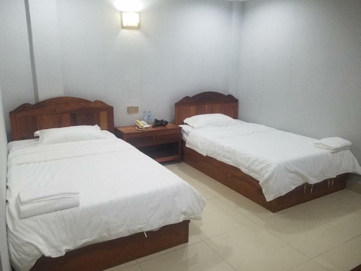 Wei Si Deng Hotel & Restaurant プノンペン エクステリア 写真